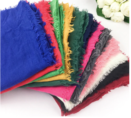 Fashionable Women's Scarves