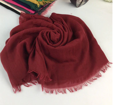Fashionable Women's Scarves